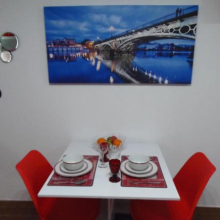 Apartamento En Triana Seville Luaran gambar